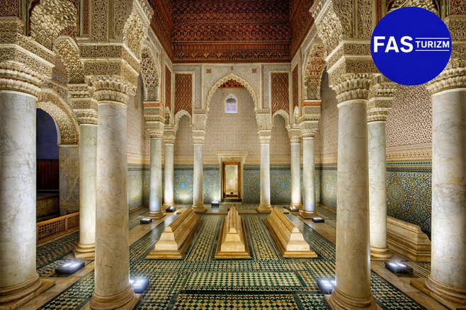 Marakeş Saad&icirc; T&uuml;rbeleri &ndash; Tarihi İ&ccedil; Mek&acirc;n